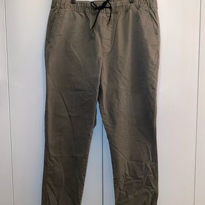 NWOT Old Navy Men’s Modern Jogger Pants